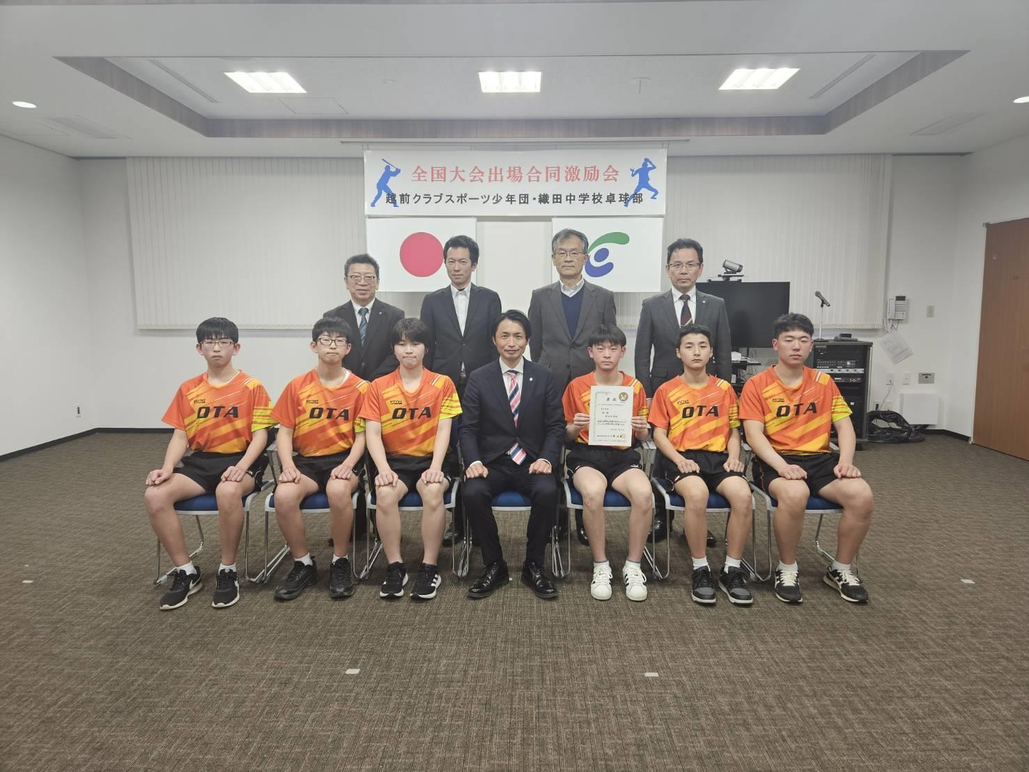 歓談の様子(2)
