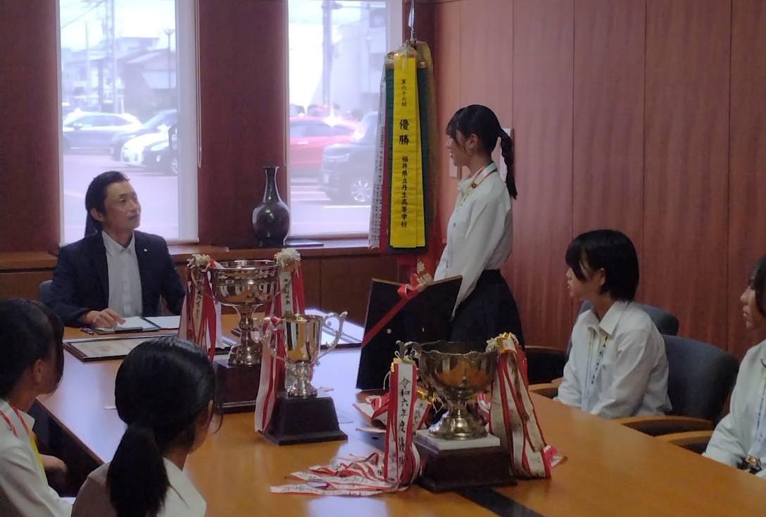 主将挨拶
